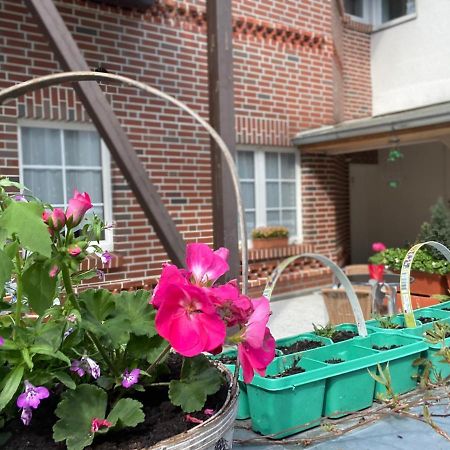 Pension Zum Blumchen Schwerin  Dış mekan fotoğraf
